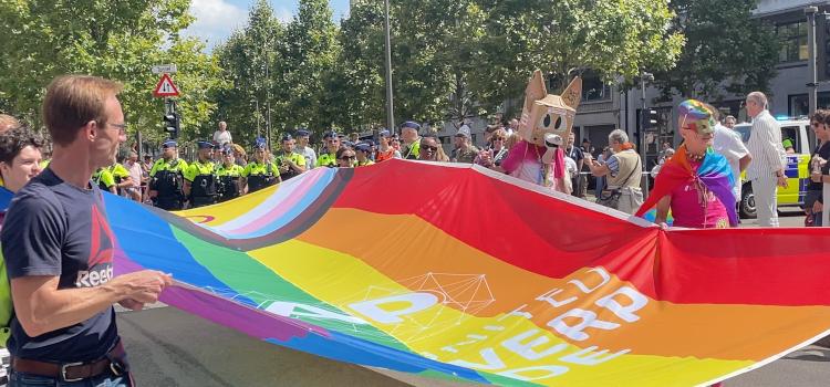 140.000 deelnemers en toeschouwers voor grootste Antwerp Pride ooit