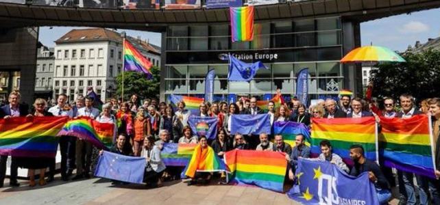 Zeventig Europarlementsleden roepen Oeganda op om doodstraf voor homoseksuelen niet in te voeren
