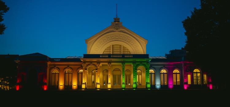 Antwerpen zet regenboogverlichting aan in aanloop van Antwerp Pride