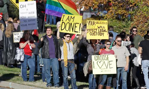 1.500 Mormonen stappen uit de kerk in protest van nieuwe aanpak homoseksualiteit