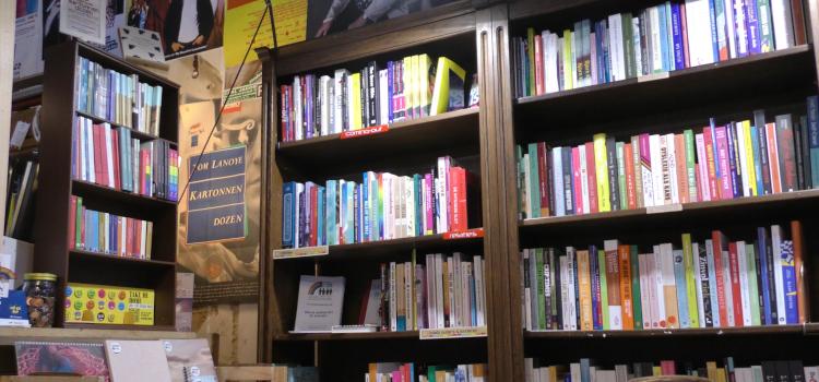 LGBT-boekhandel Kartonnen Dozen zoekt nieuwe locatie